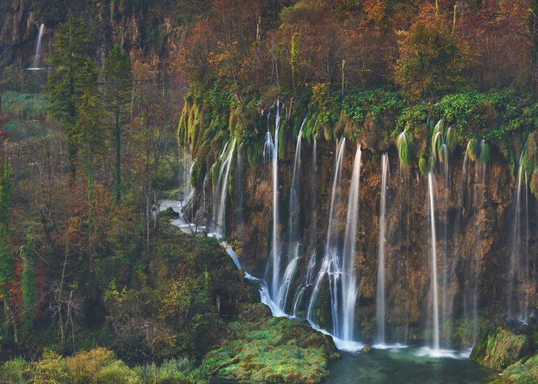 plitvice-lakes-waterfall